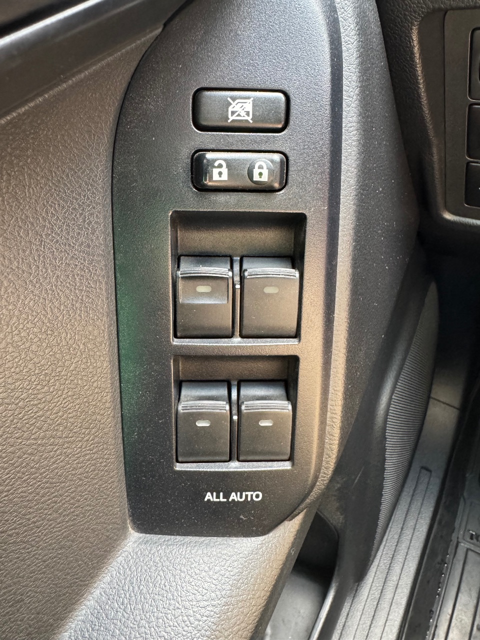 Toyota Land Cruiser Prado - фото 32