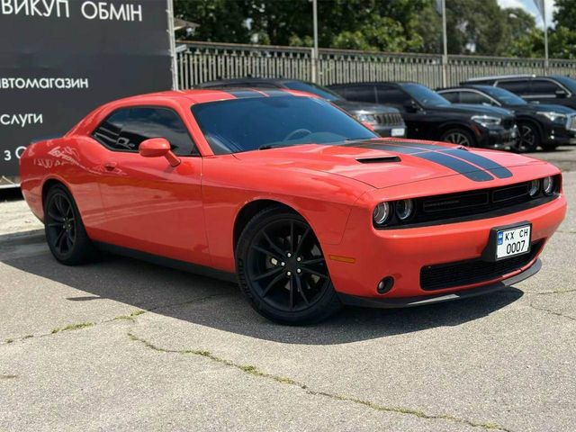 Dodge Challenger - зображення 1