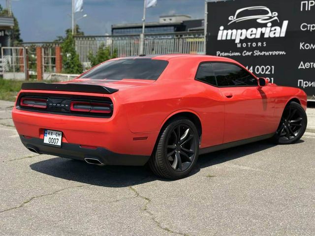 Dodge Challenger - зображення 4