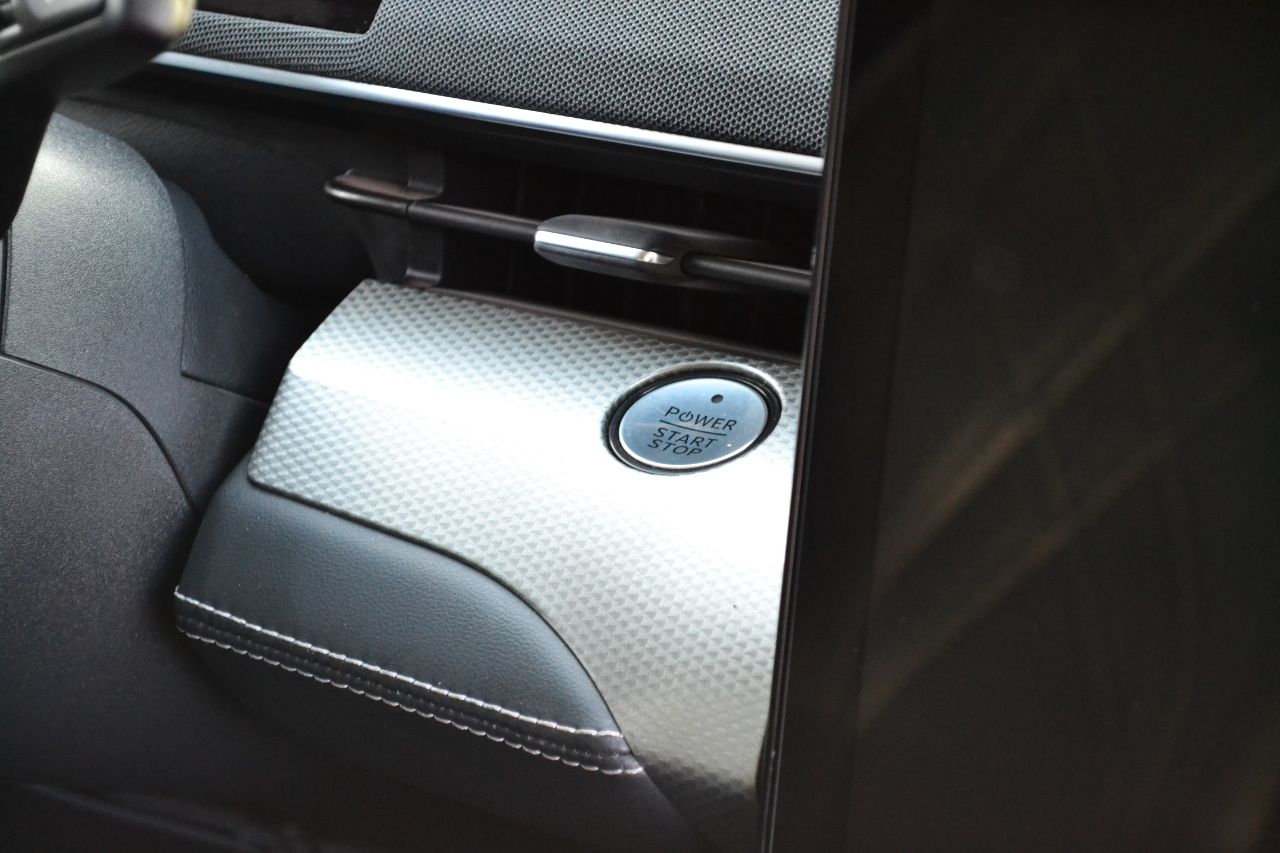 Ford Mustang Mach-E - фото 19