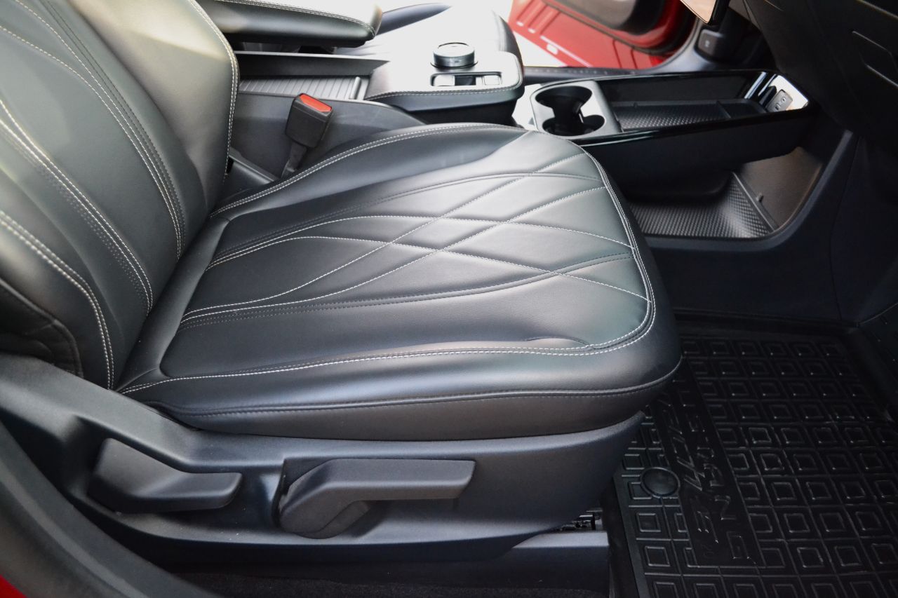 Ford Mustang Mach-E - фото 33