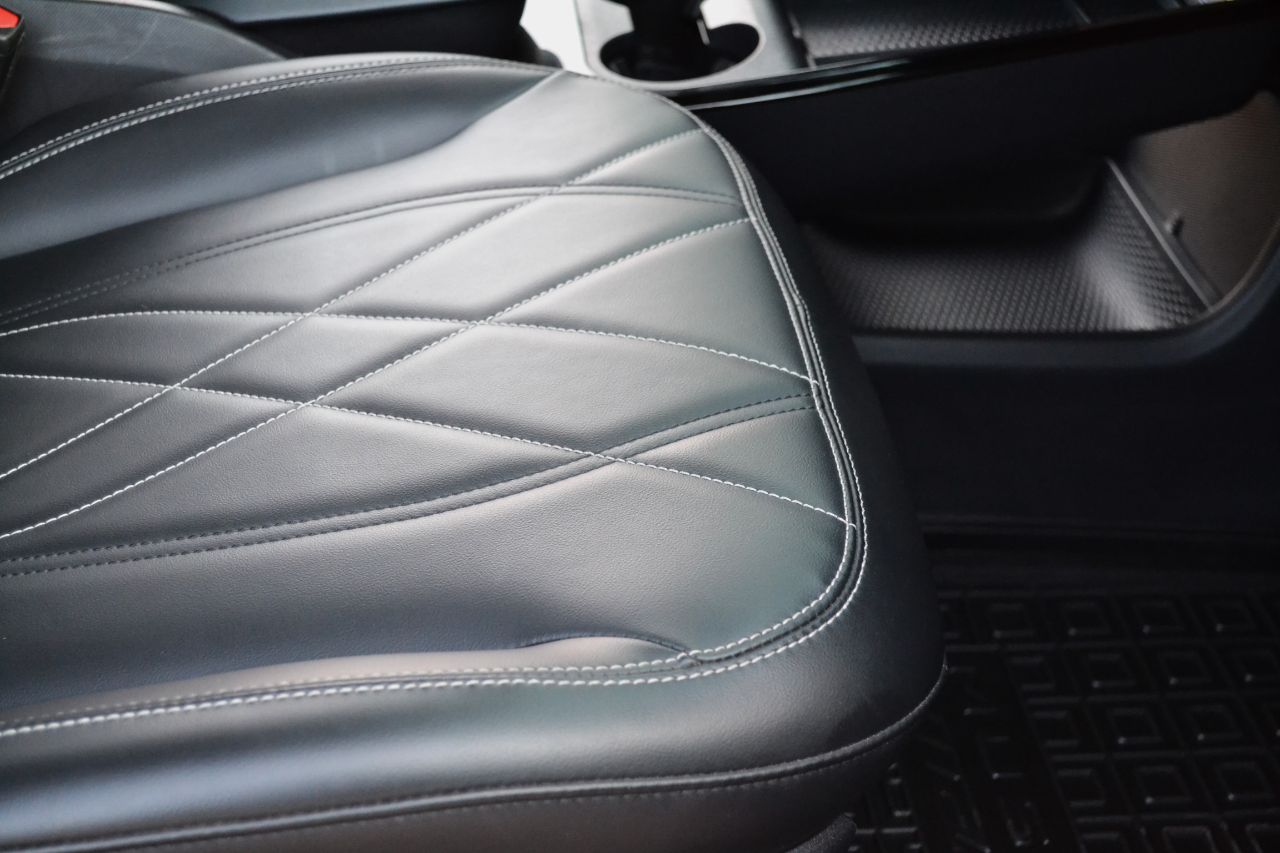 Ford Mustang Mach-E - фото 32