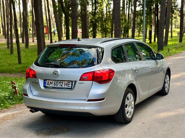 Opel Astra - фото 3