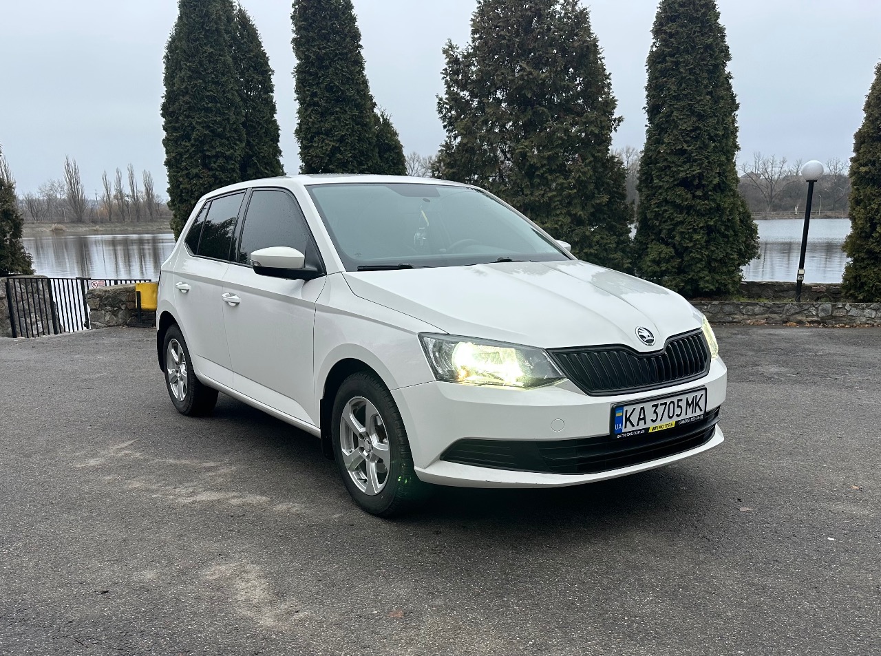 Skoda Fabia - фото 10