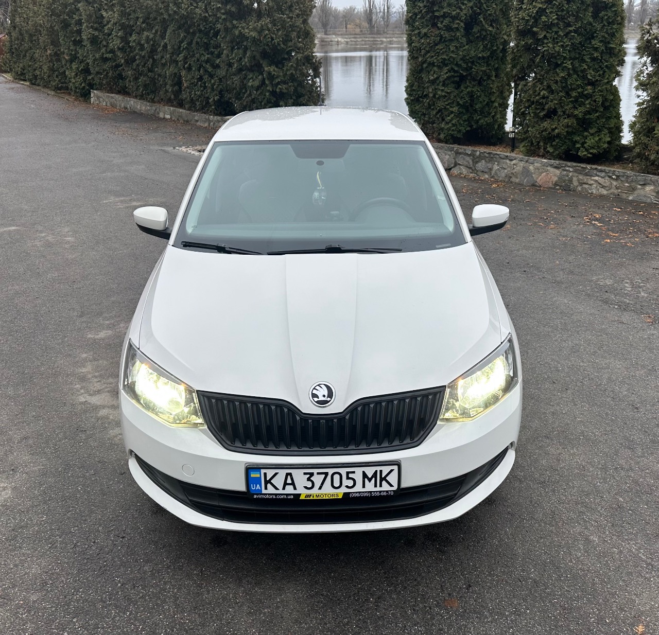 Skoda Fabia - фото 5