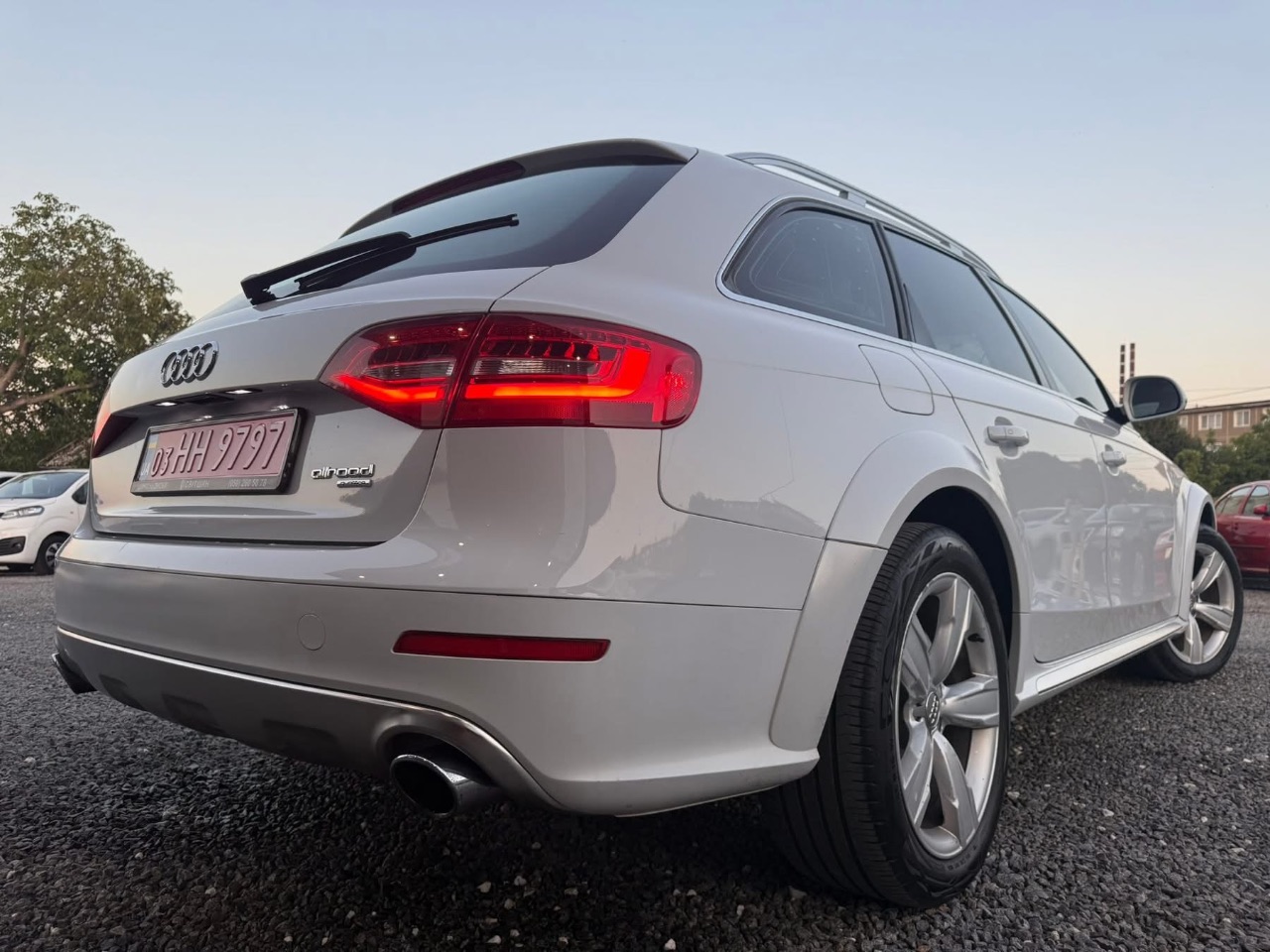 Audi A4 allroad - фото 21