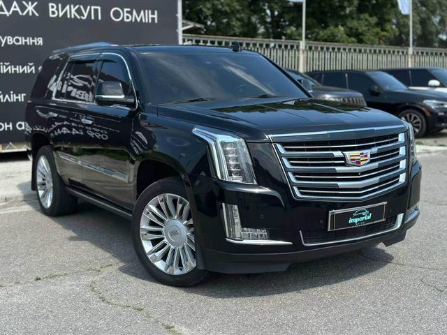Cadillac Escalade - фото 1