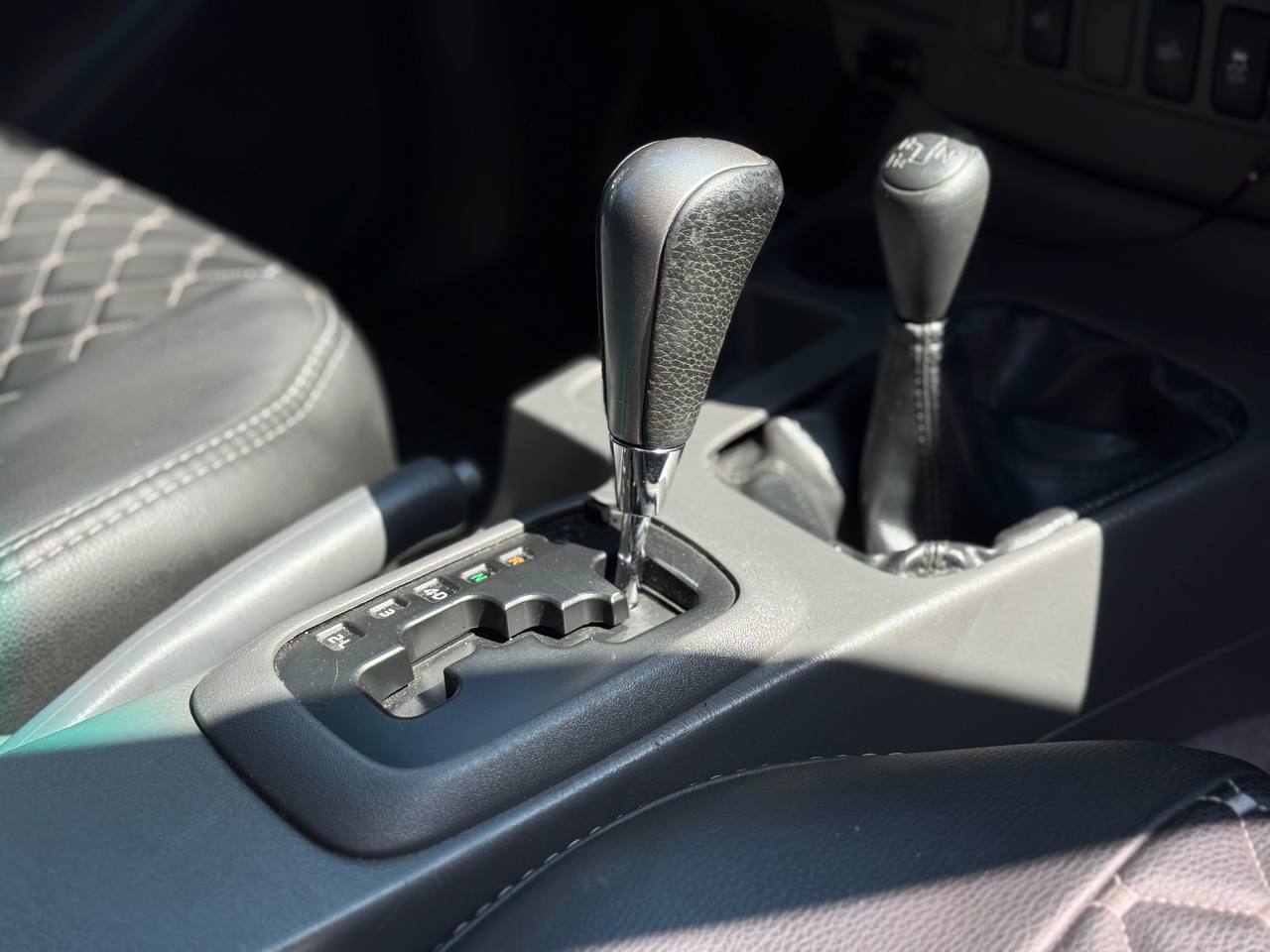 Toyota Hilux - фото 48