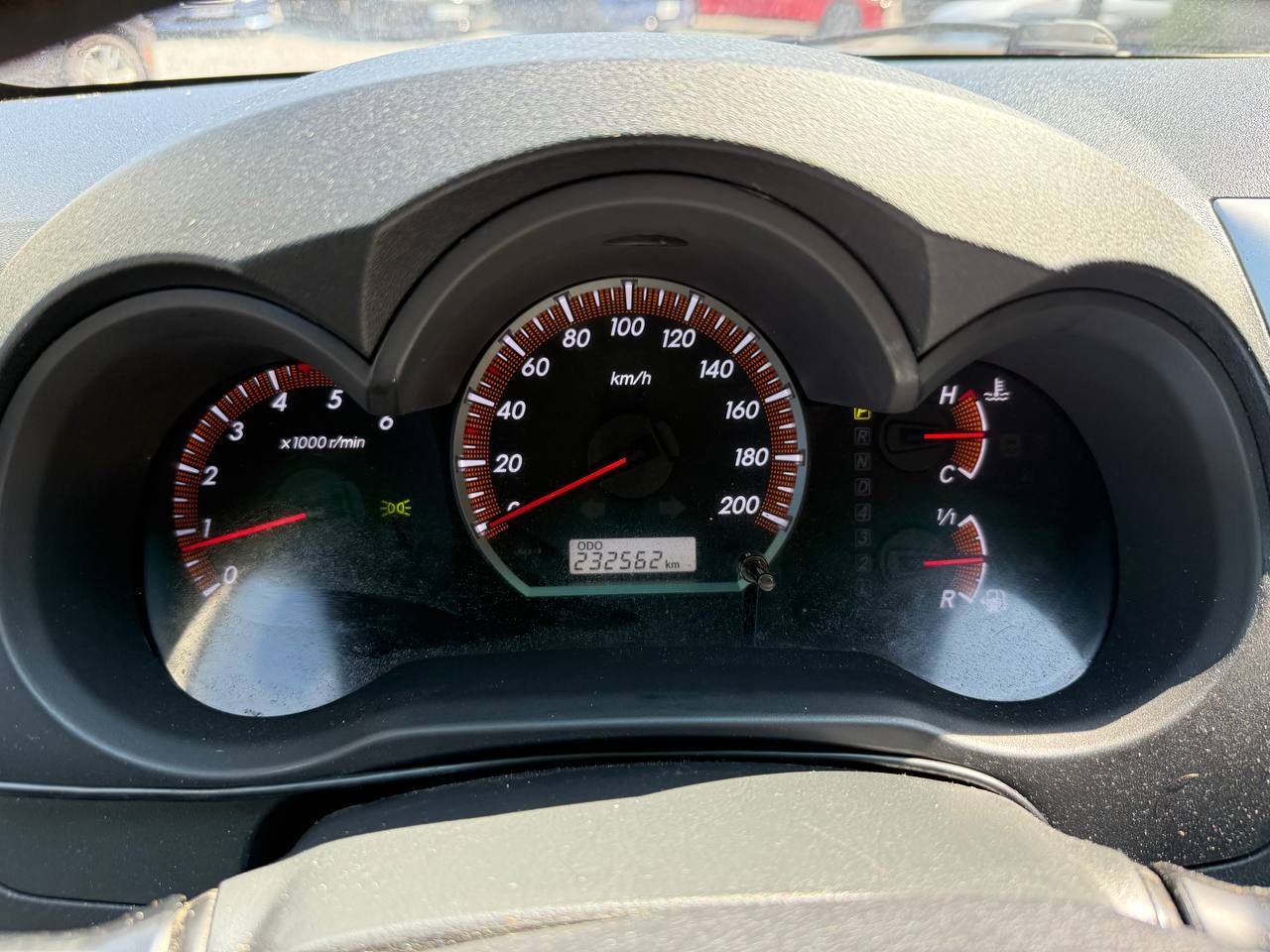 Toyota Hilux - фото 22