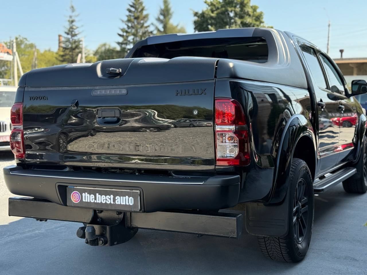Toyota Hilux - фото 11
