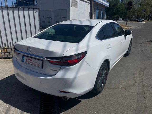 Mazda 6 - фото 2