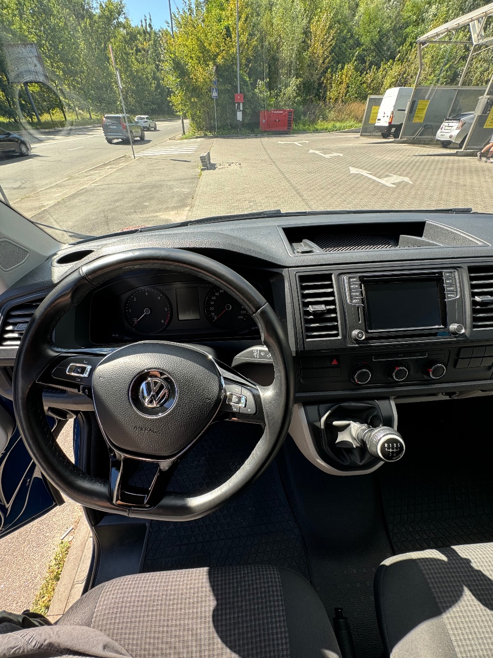 Volkswagen Transporter - фото 3