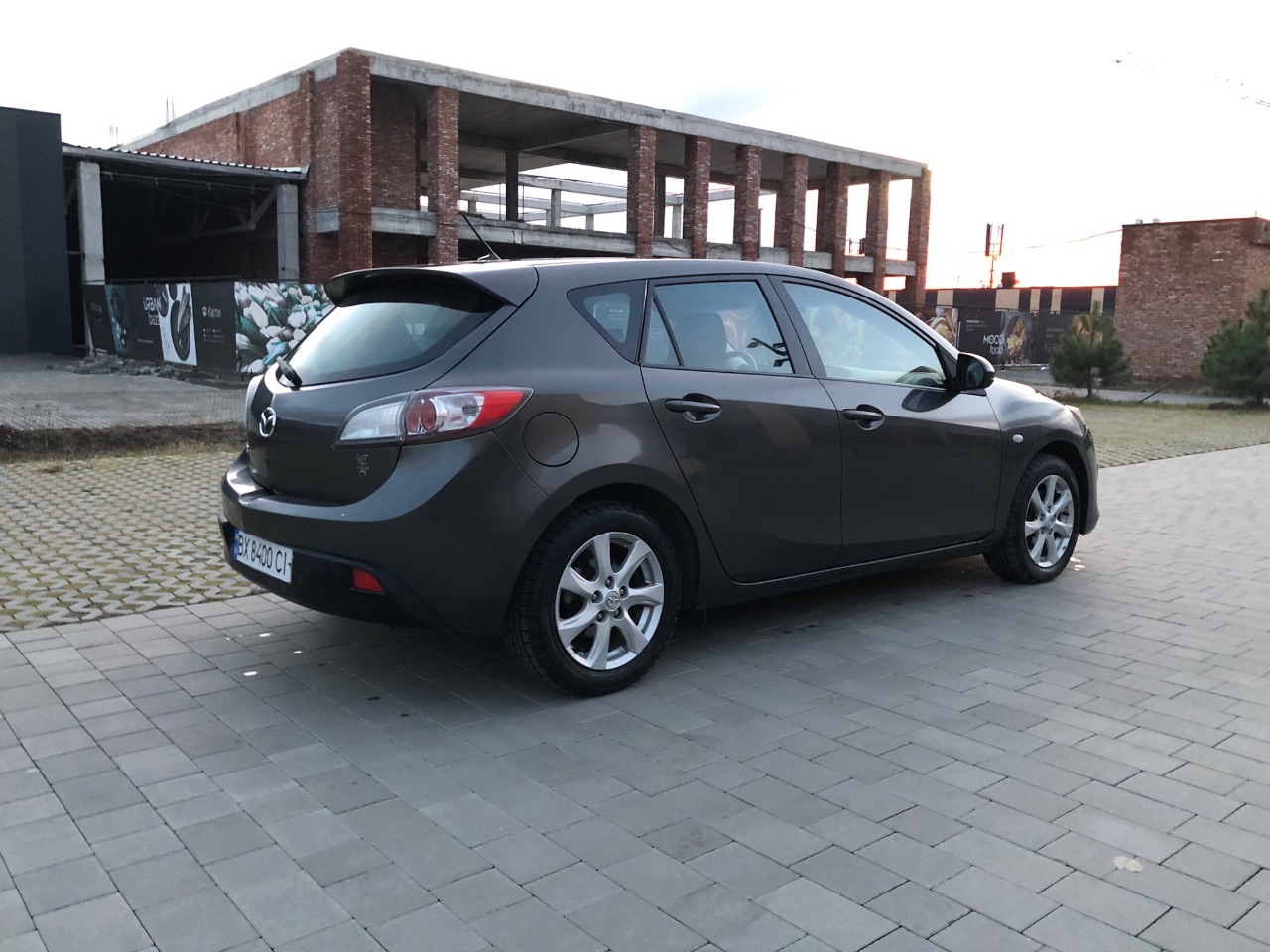 Mazda 3 - фото 4