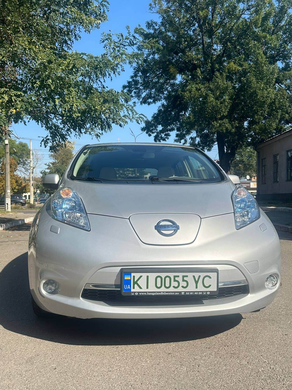 Nissan Leaf - фото 2