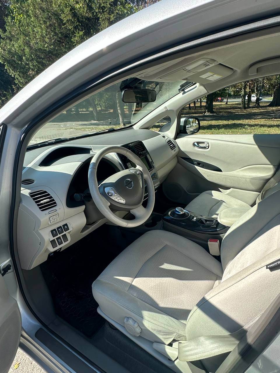 Nissan Leaf - фото 9