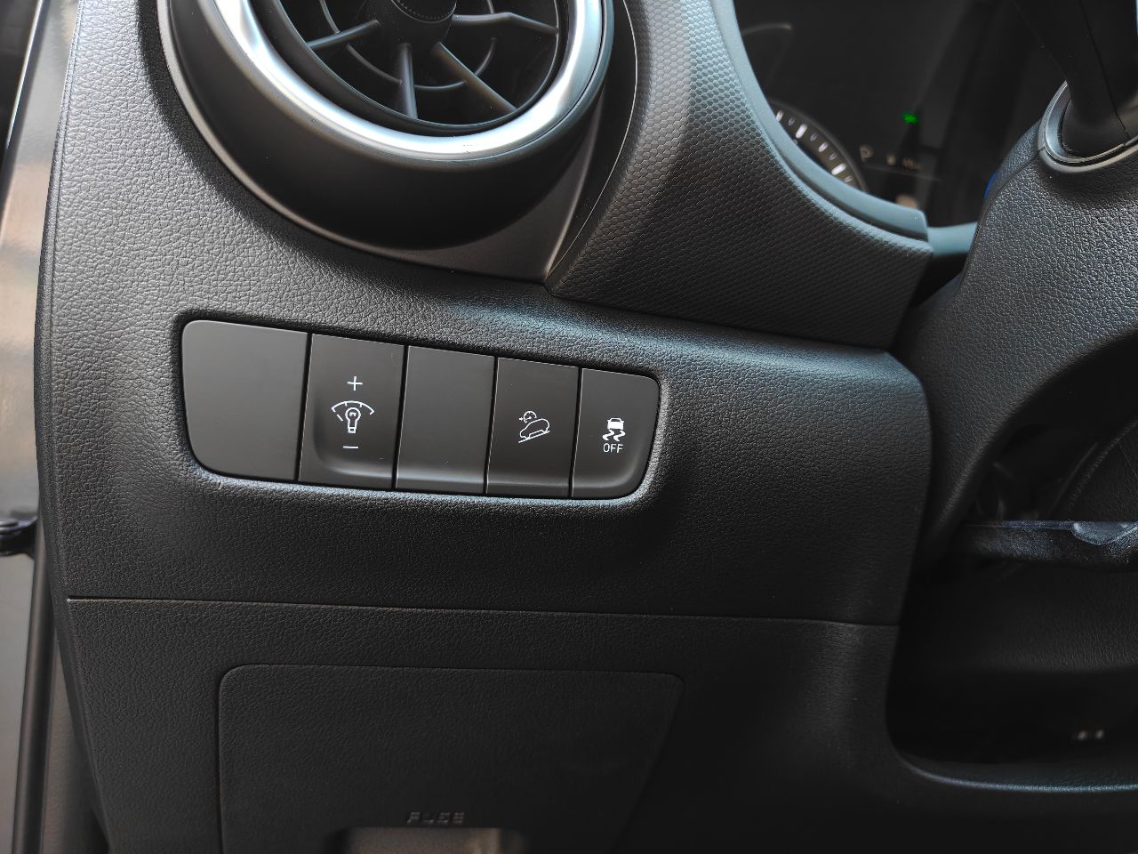 Hyundai Kona - фото 44