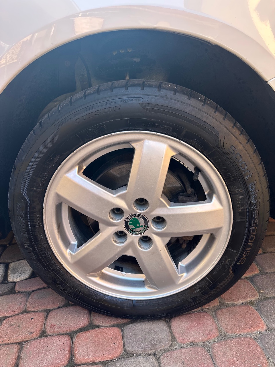 Skoda Fabia - фото 7