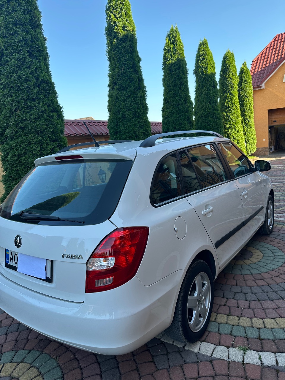 Skoda Fabia - фото 2