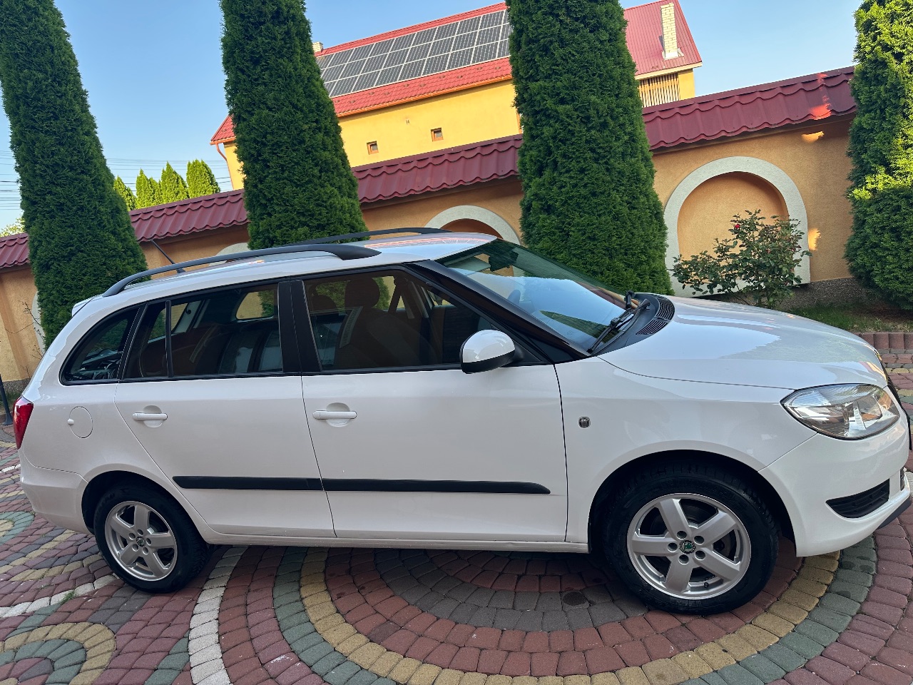 Skoda Fabia - фото 19