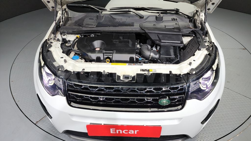 Land Rover Discovery Sport - фото 5