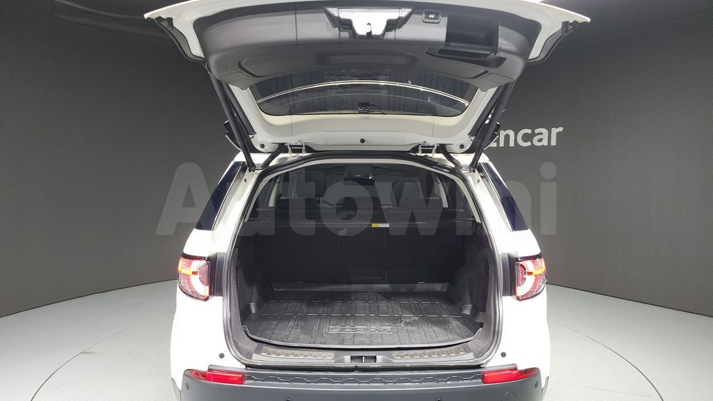 Land Rover Discovery Sport - фото 14