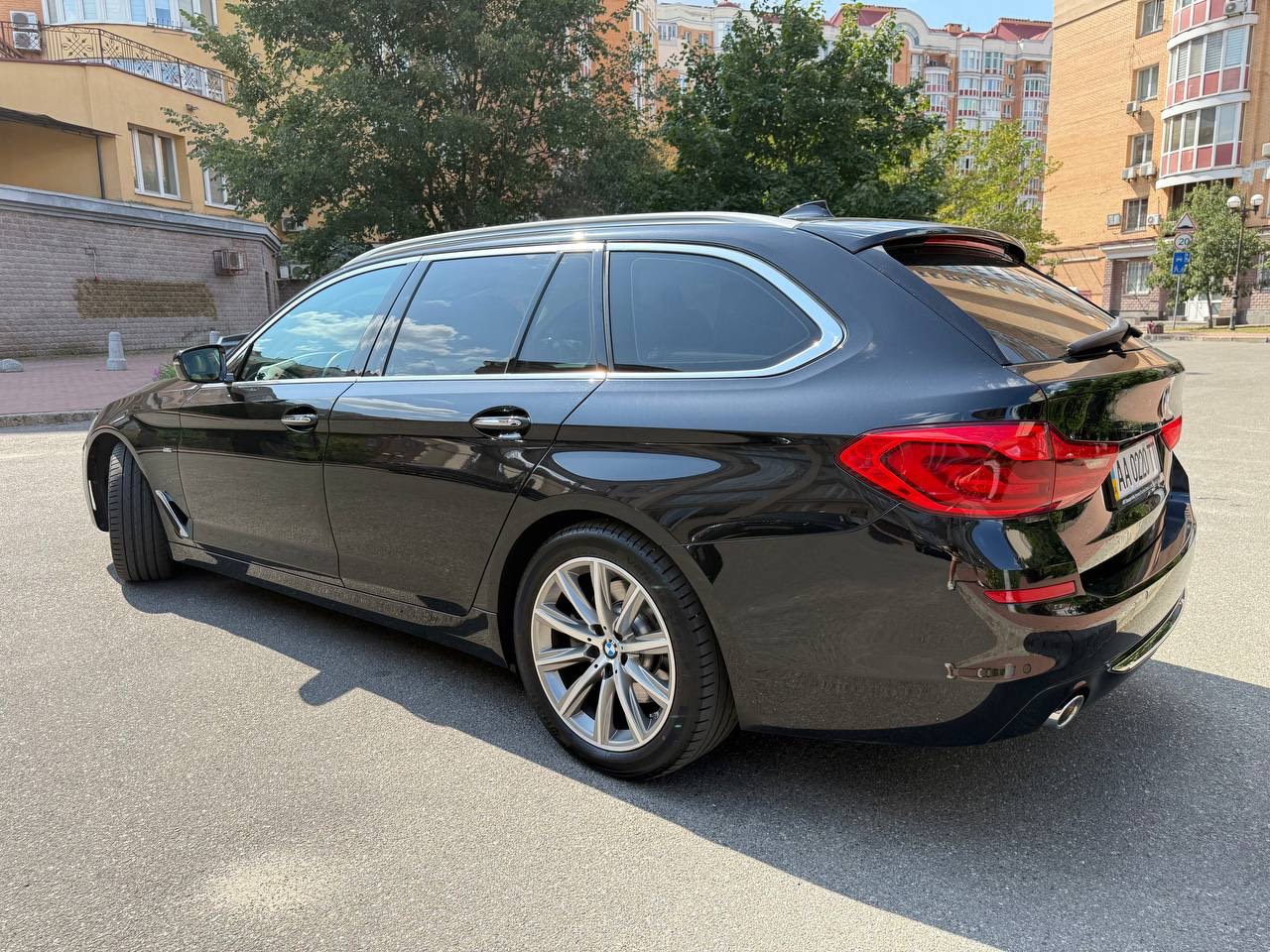 BMW 5 серії - фото 32