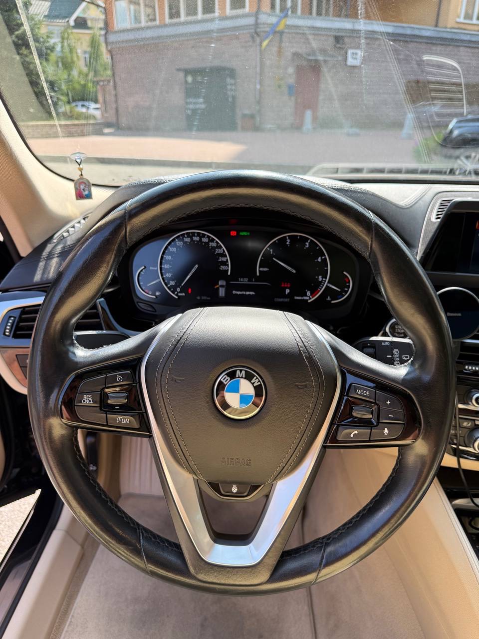 BMW 5 серії - фото 10