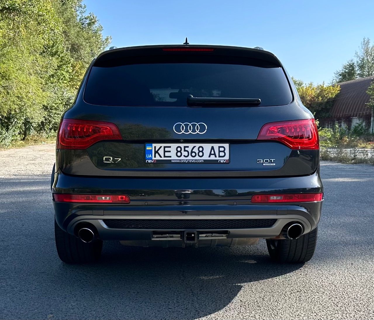 Audi Q7 - фото 7