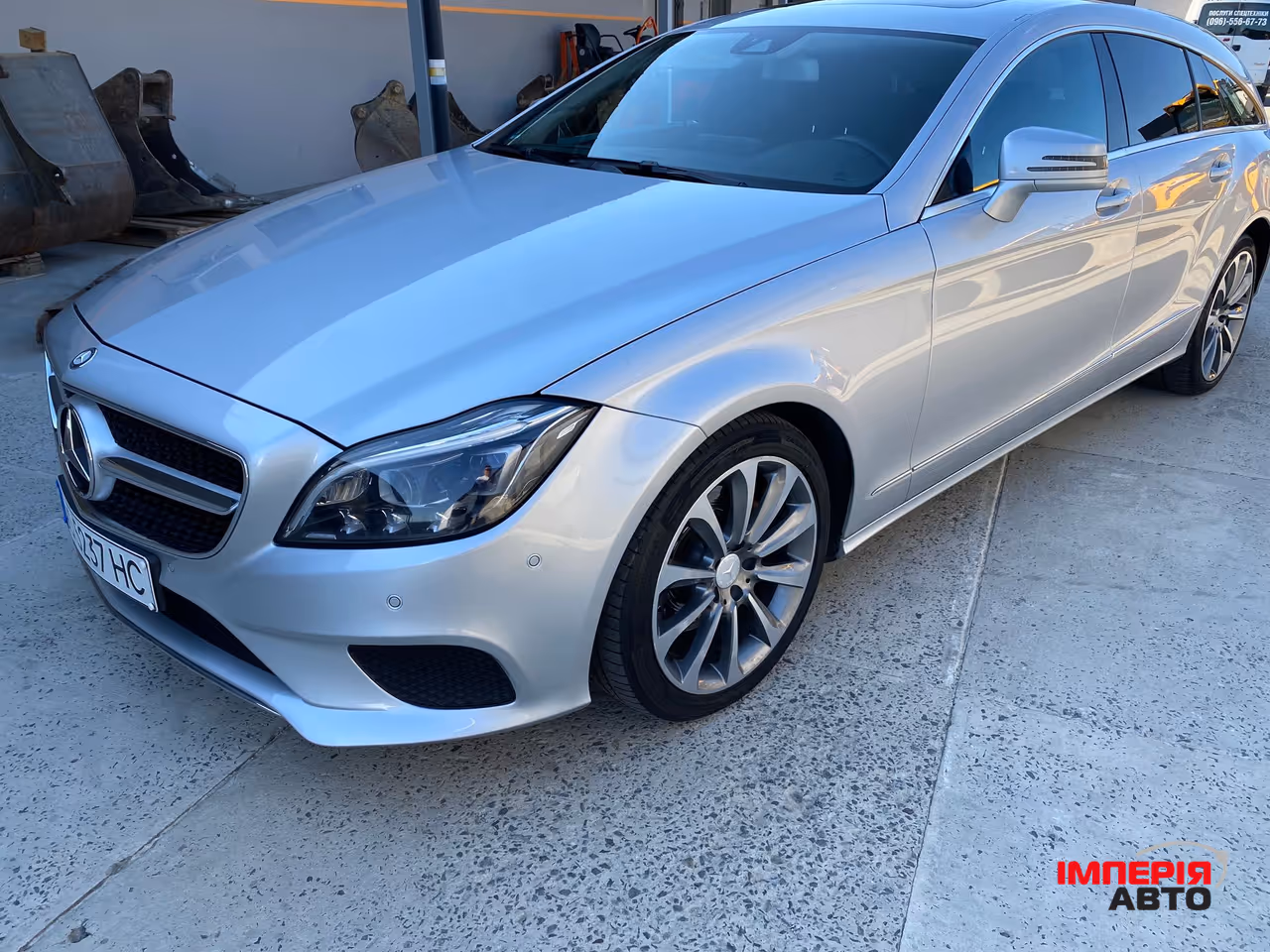 Mercedes-Benz CLS - фото 8