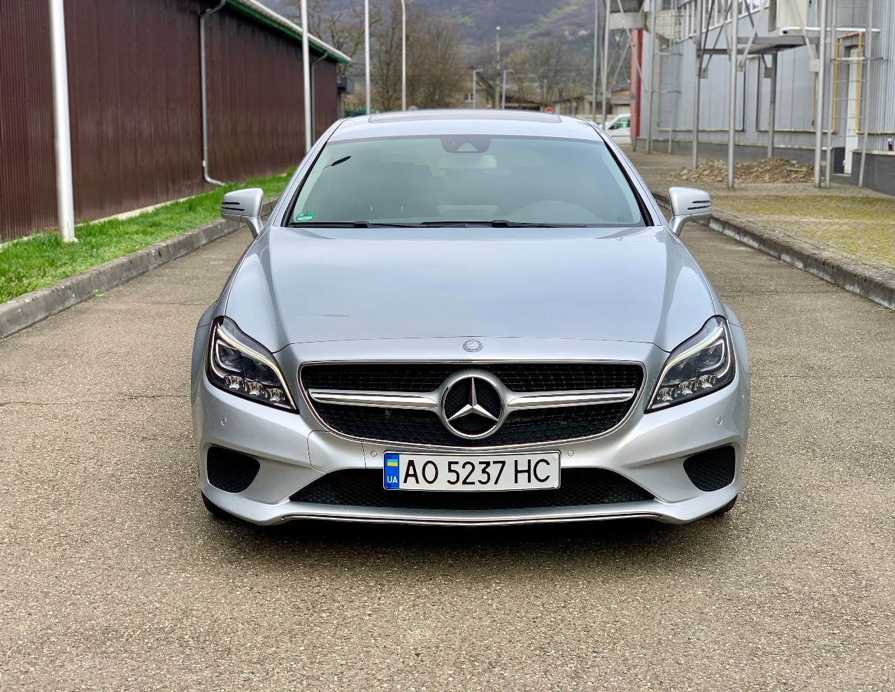 Mercedes-Benz CLS - фото 10