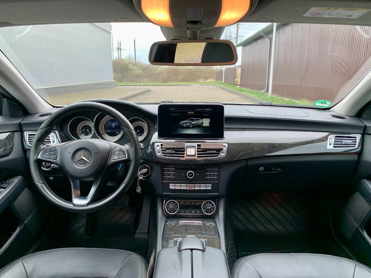 Mercedes-Benz CLS - фото 18