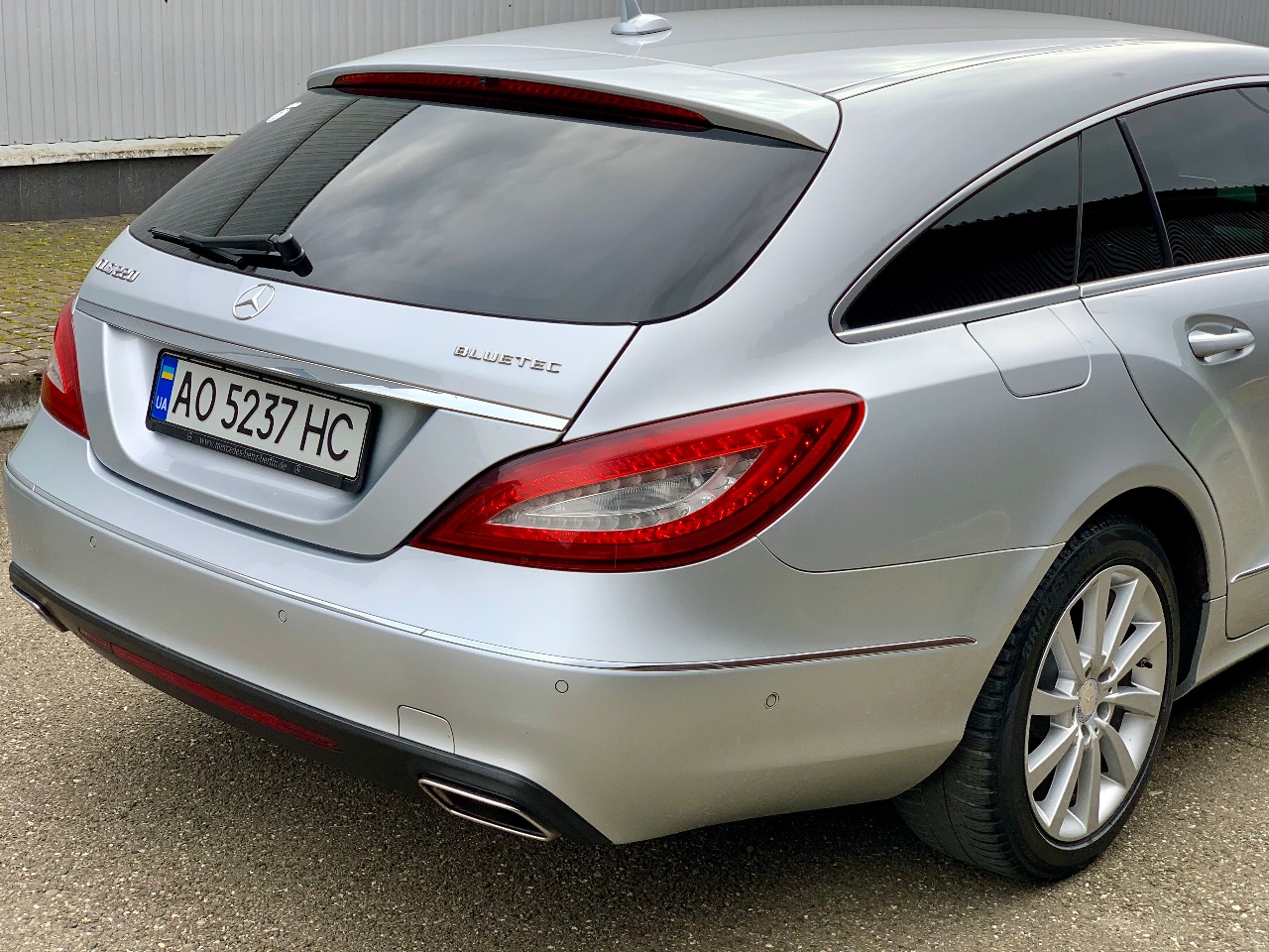 Mercedes-Benz CLS - фото 13