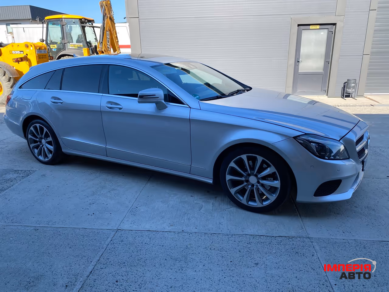 Mercedes-Benz CLS - фото 13