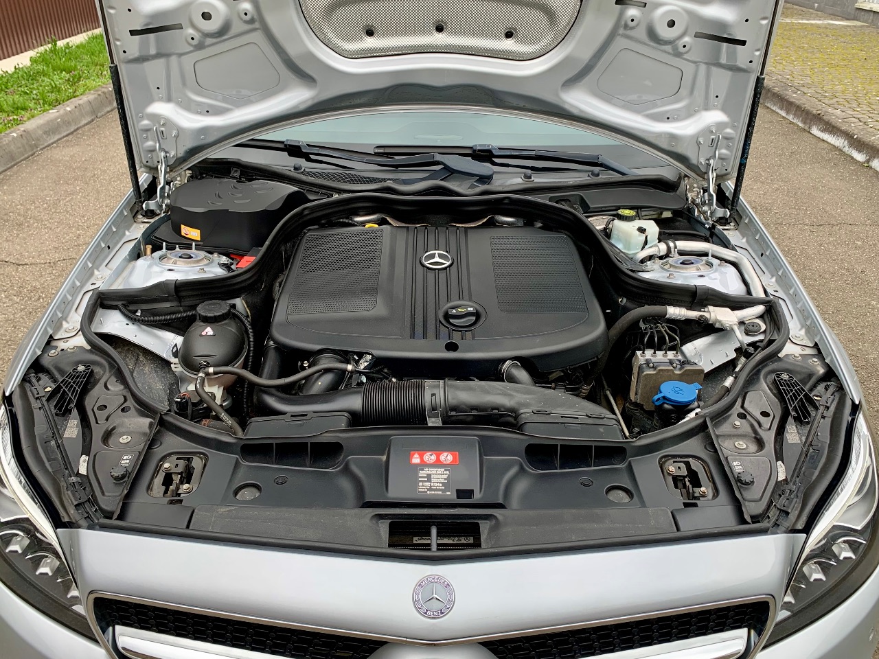 Mercedes-Benz CLS - фото 32