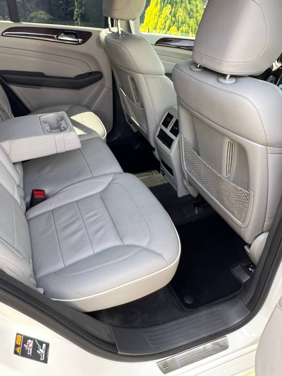 Mercedes-Benz M-Класс - фото 11