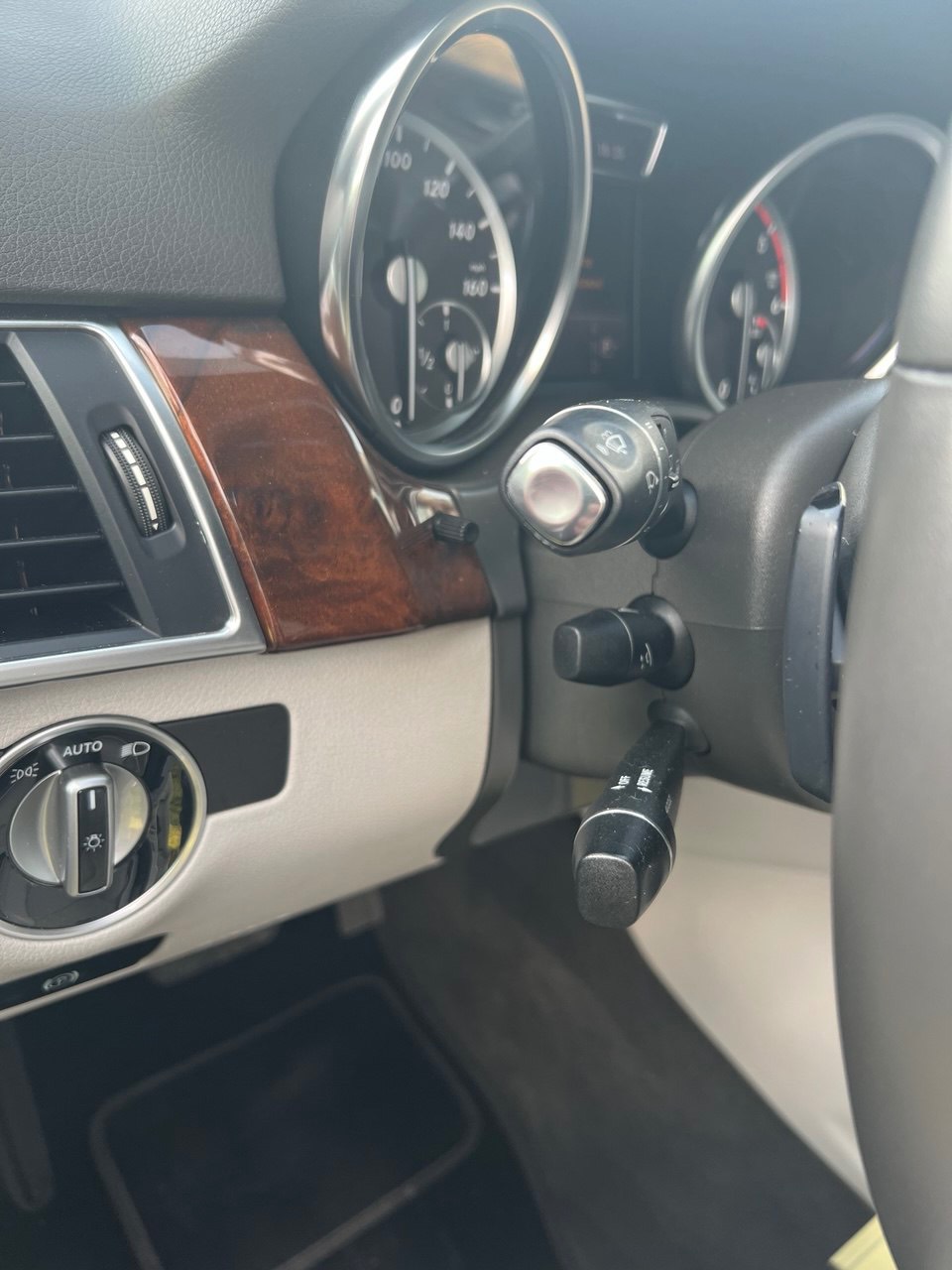 Mercedes-Benz M-Класс - фото 6