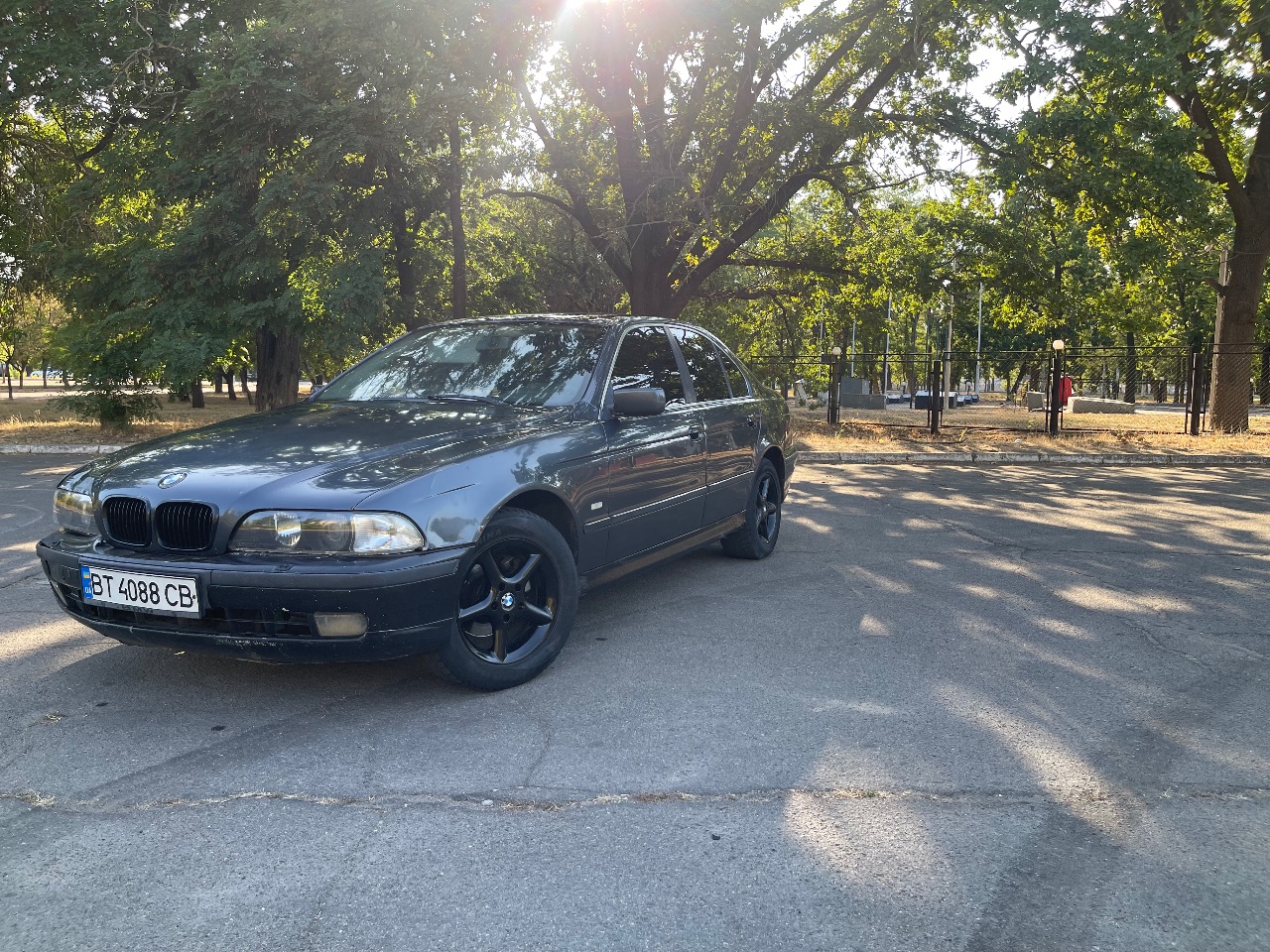 BMW 5 серії - фото 2