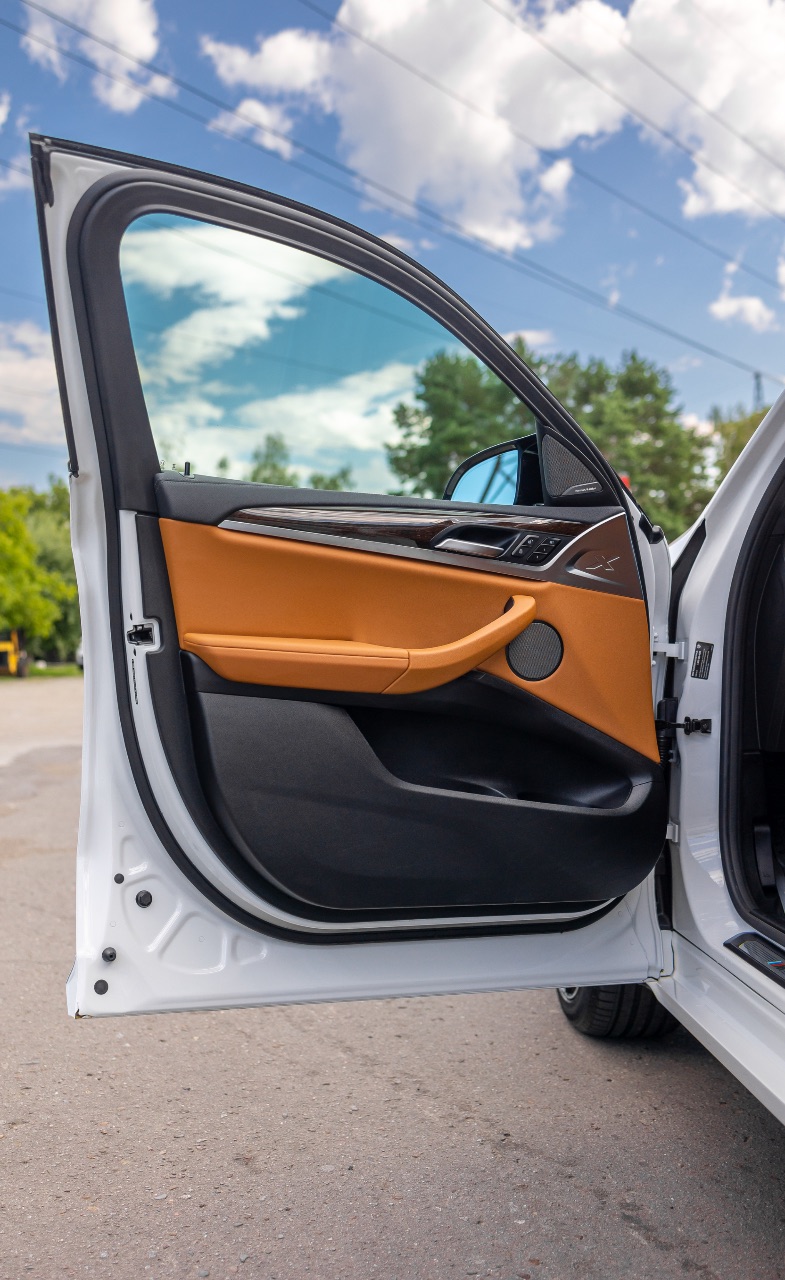 BMW X4 - фото 18