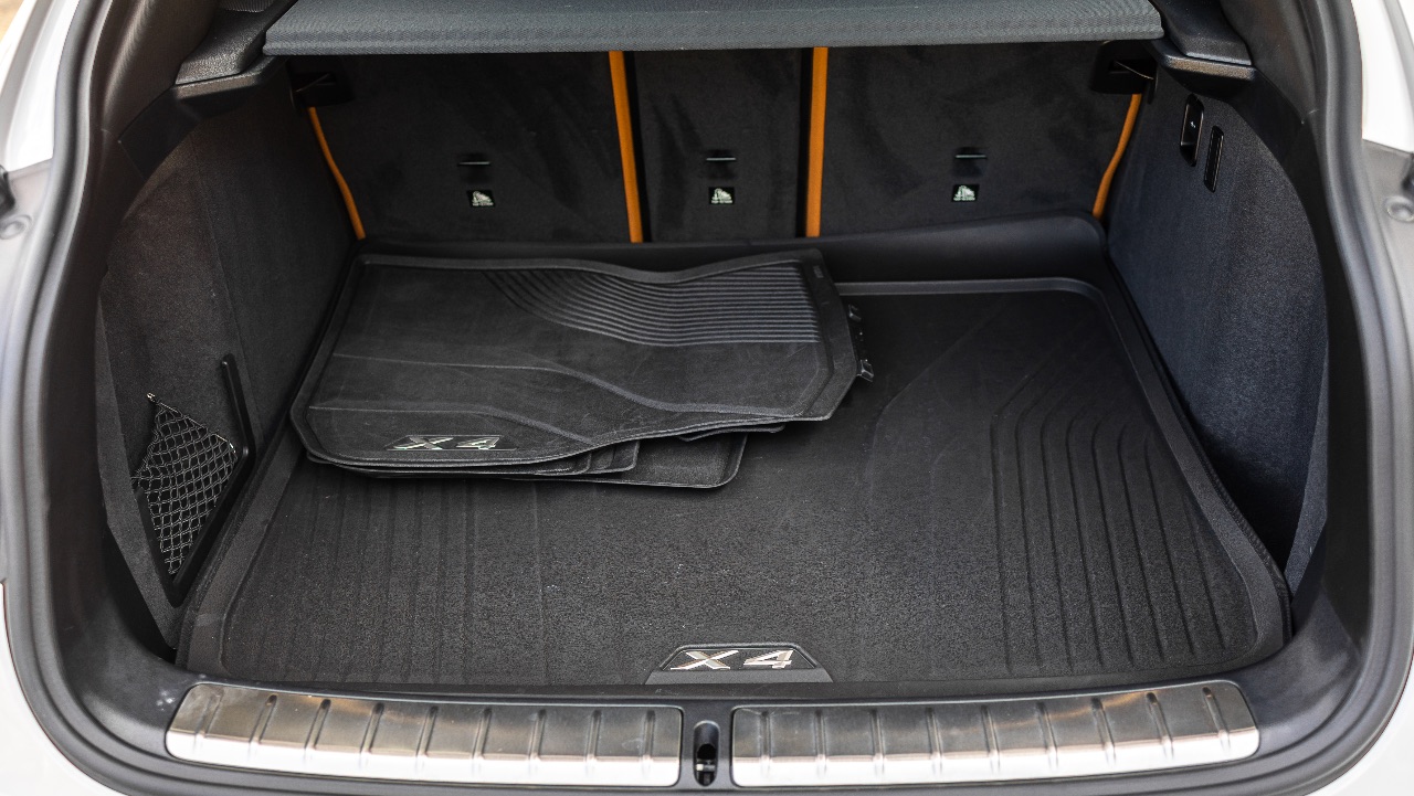 BMW X4 - фото 21