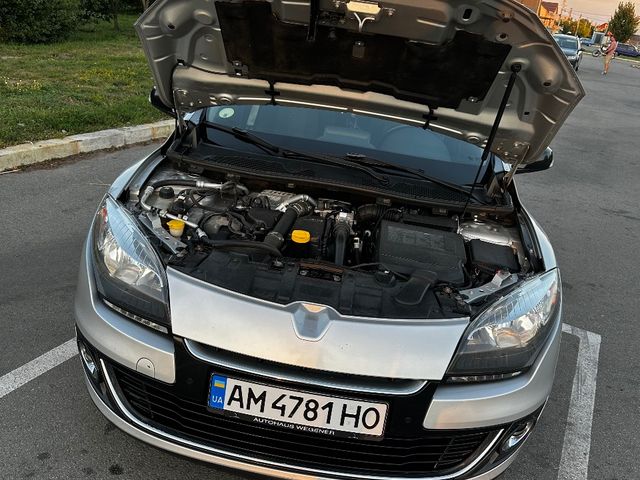 Renault Megane - фото 4