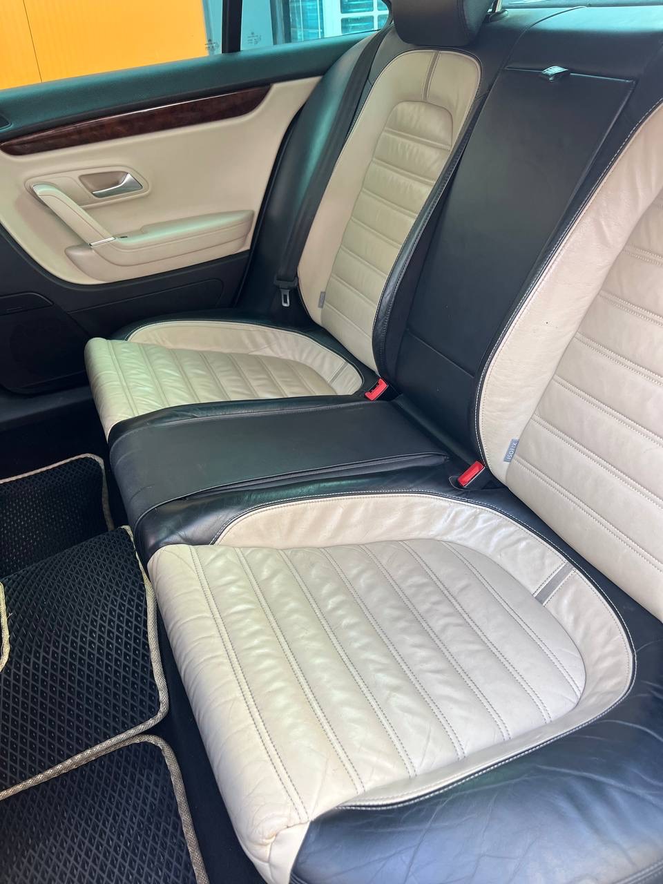 Volkswagen Passat CC - фото 15