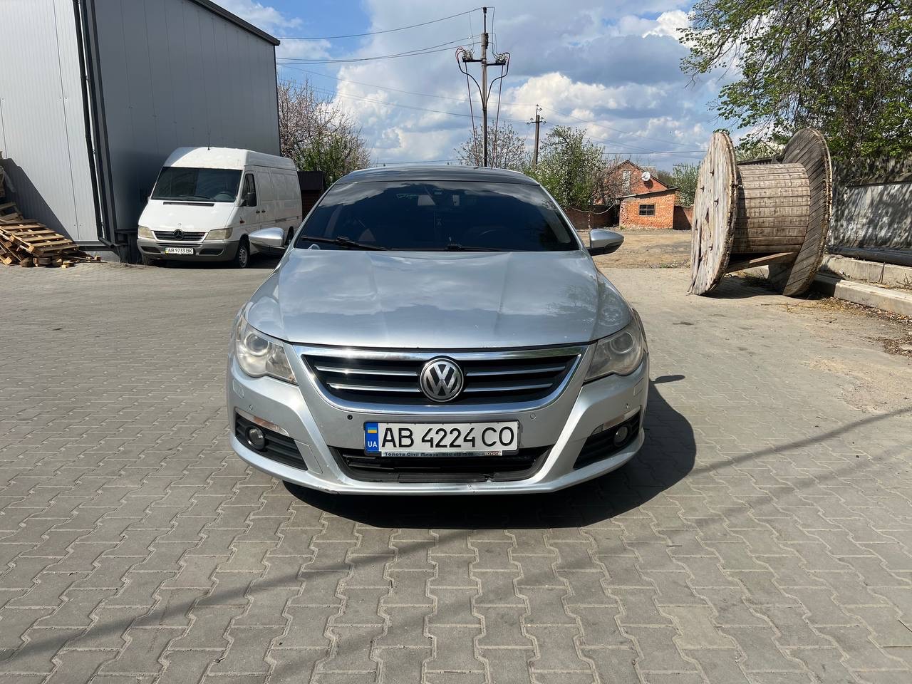 Volkswagen Passat CC - фото 5
