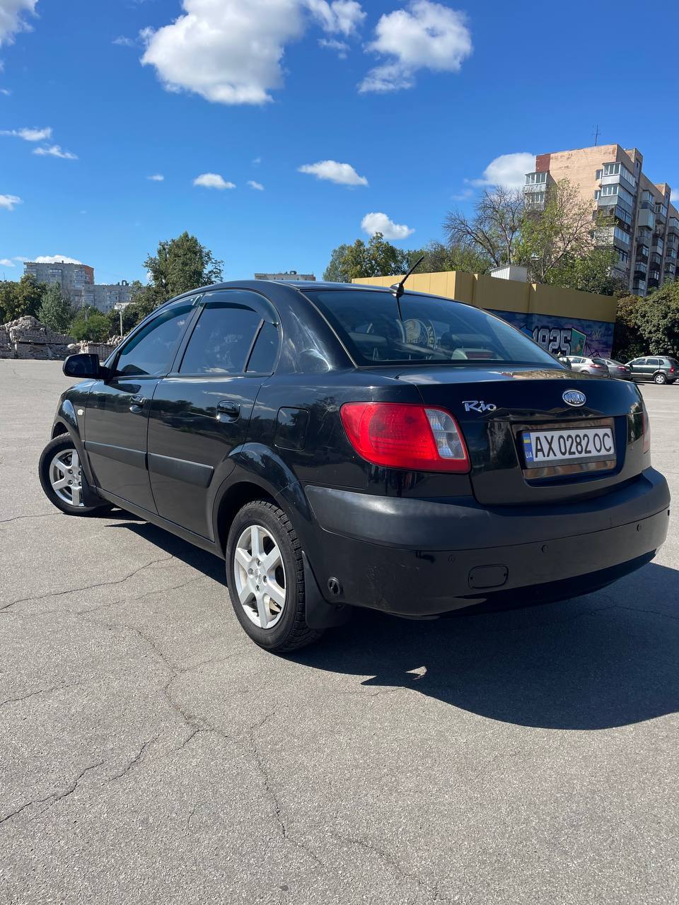 Kia Rio - фото 3