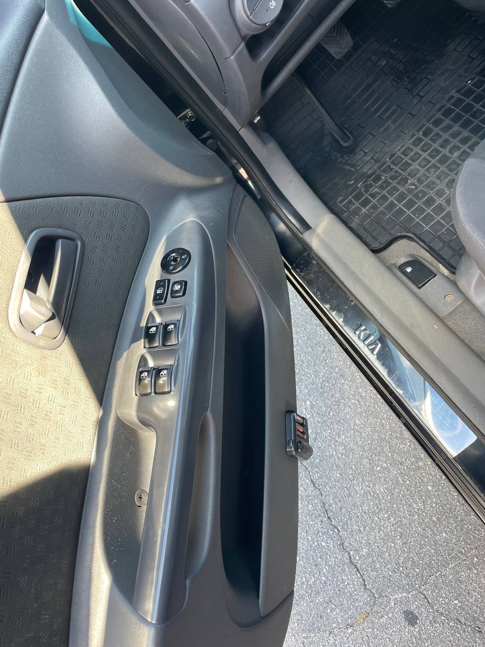 Kia Rio - фото 15