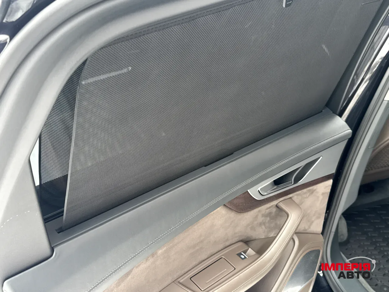 Audi SQ7 - фото 42