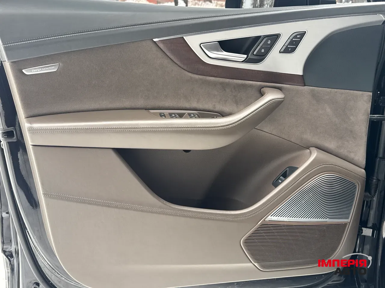 Audi SQ7 - фото 37