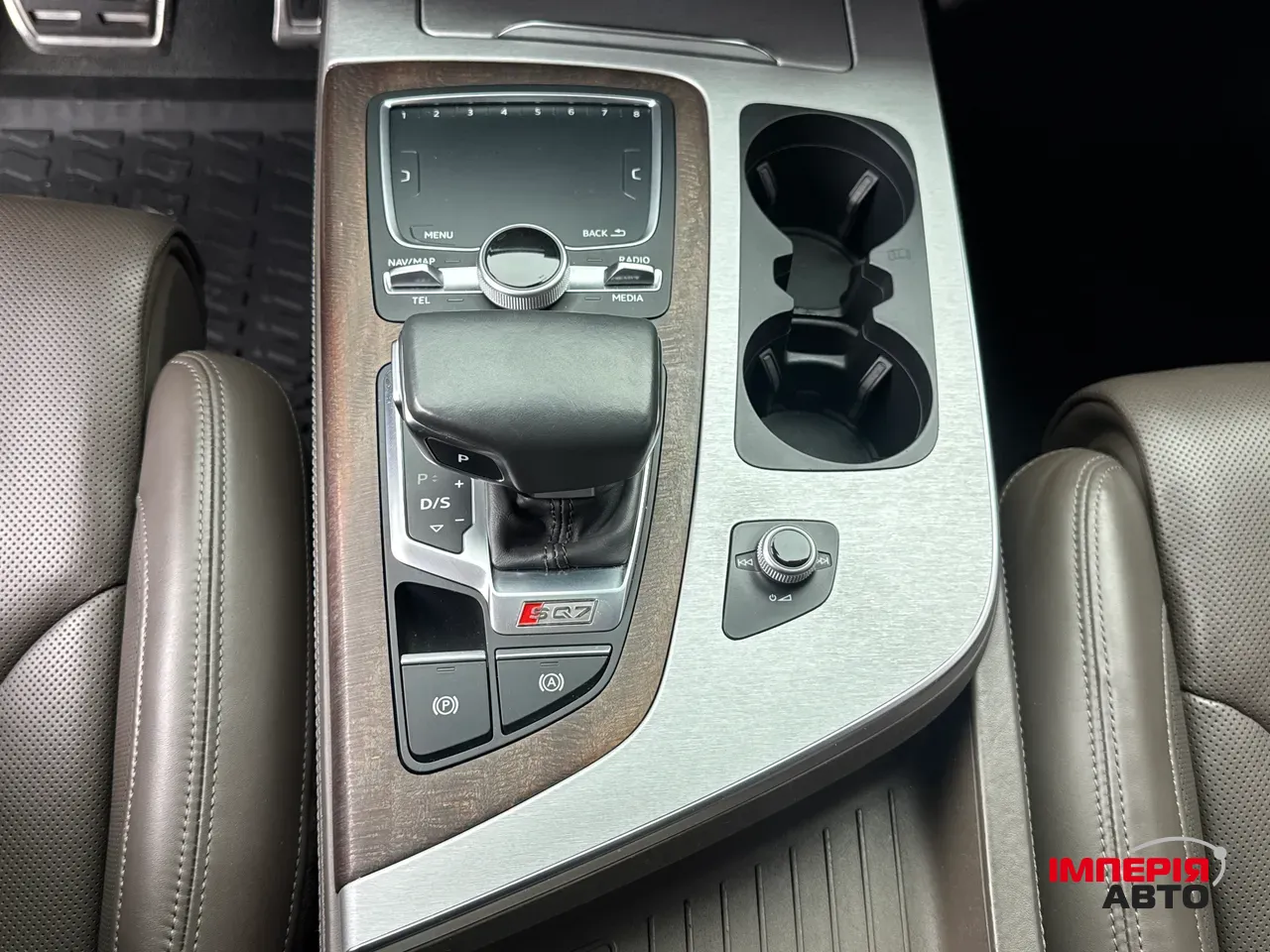 Audi SQ7 - фото 29