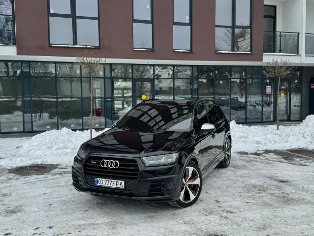 Audi SQ7 - фото 1