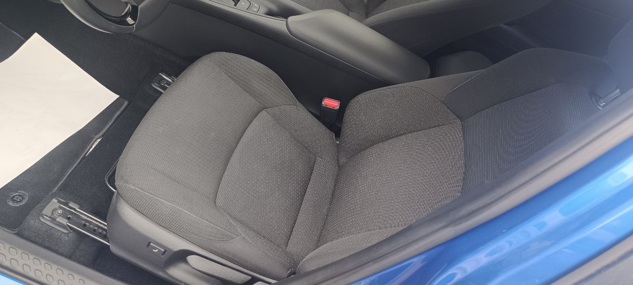 Toyota C-HR - фото 3