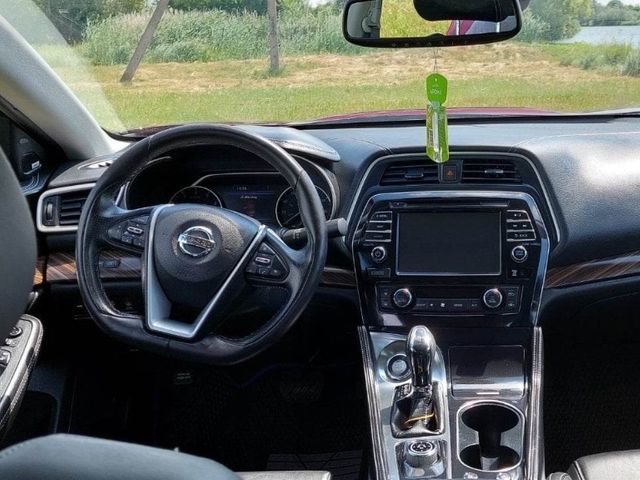 Nissan Maxima - зображення 3